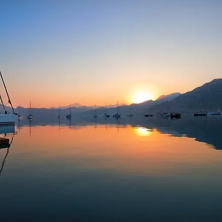 Guest house Losta Sahil Evi 2